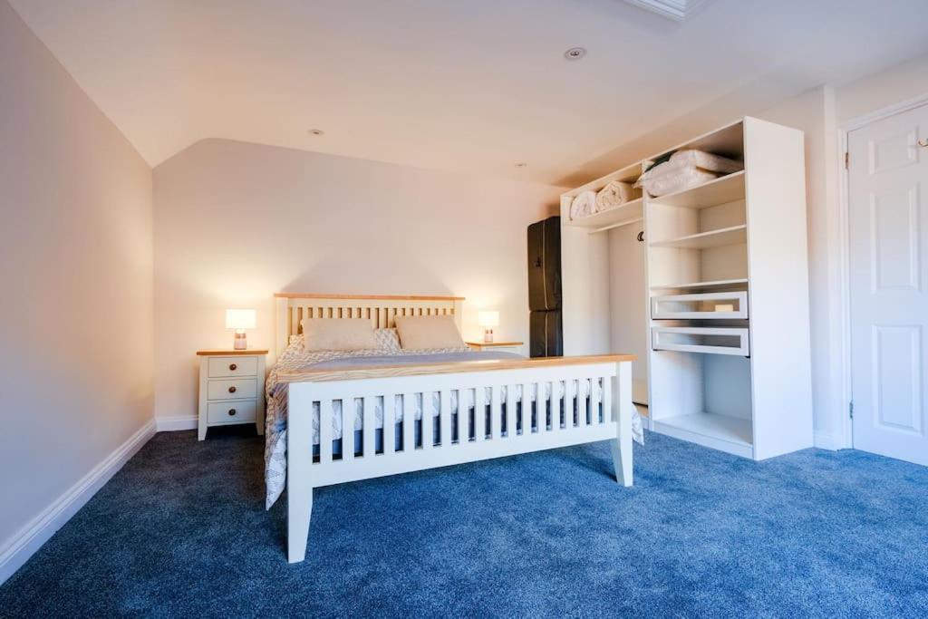 Light And Spacious Loft Apartment In Town Centre Southampton Buitenkant foto